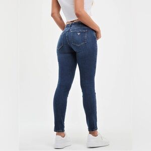 Guess Power Curvy Mid Rise Skinny Jeans – Size 26 – Classic Blue Denim